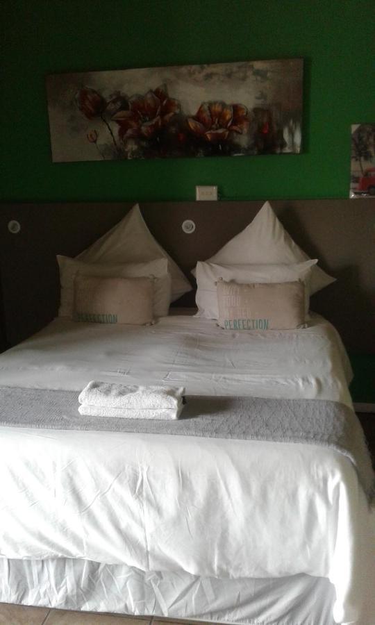 Tassili Lodge Kempton Park Kültér fotó