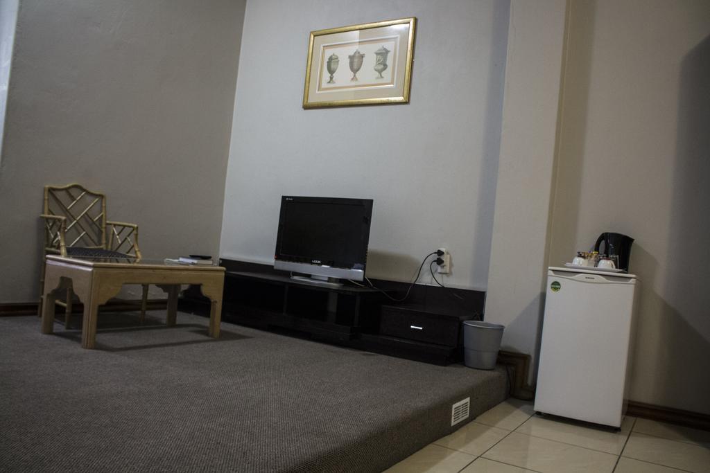 Tassili Lodge Kempton Park Kültér fotó